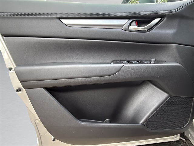2025 Mazda CX-5 2.5 S Preferred photo 34