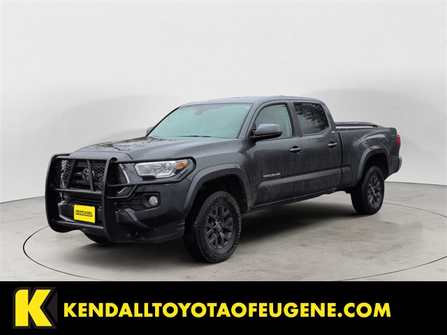 2022 Toyota Tacoma SR5's photo