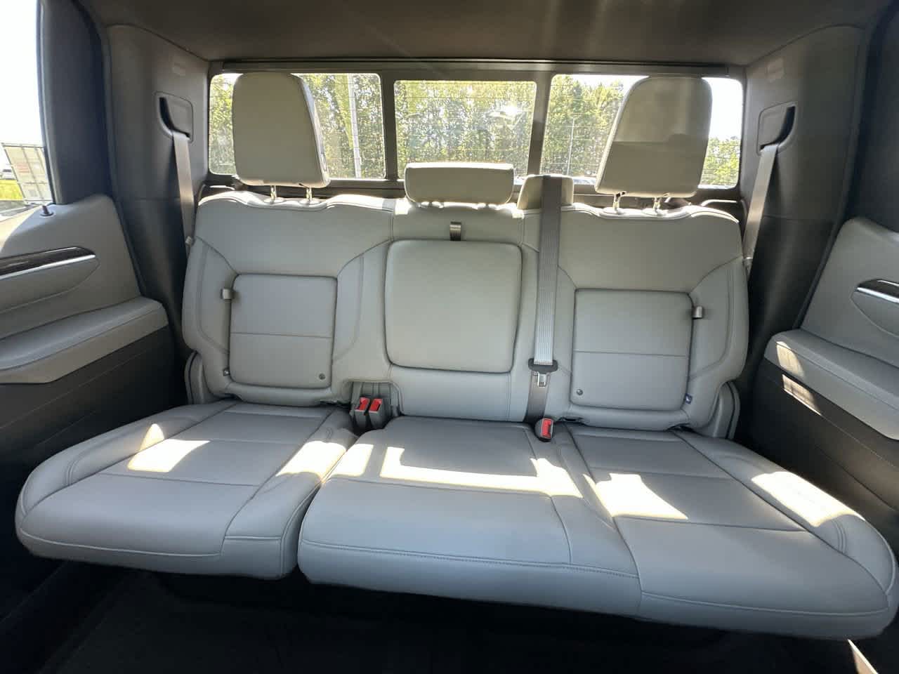 2026 Chevrolet Silverado 1500 LT Trail Boss photo 5