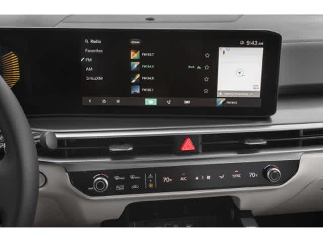 2025 Kia Sorento S photo 9