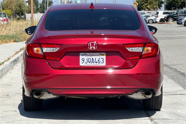 2020 Honda Accord Touring 2.0T photo 5