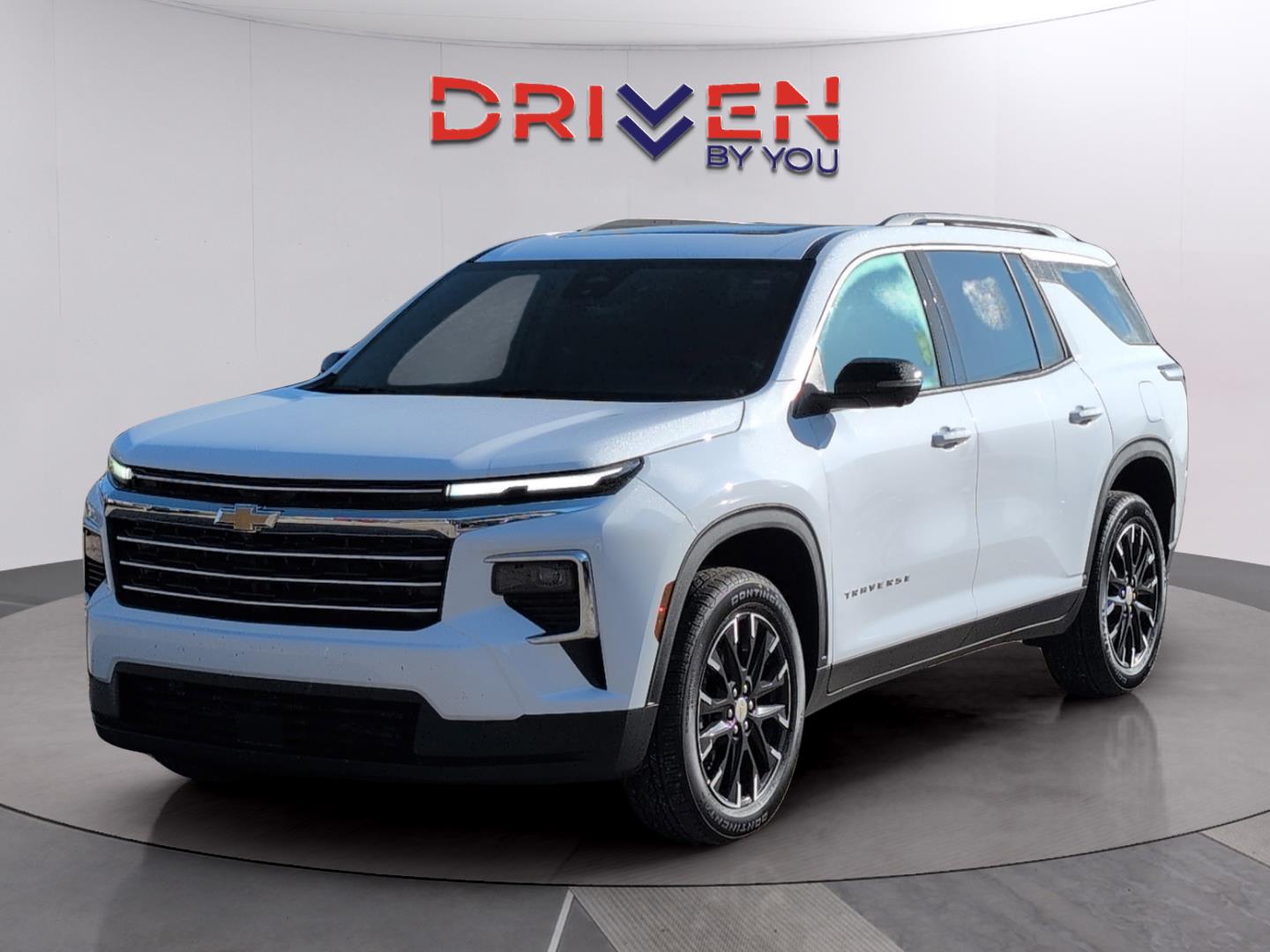 2026 Chevrolet Traverse LT's photo