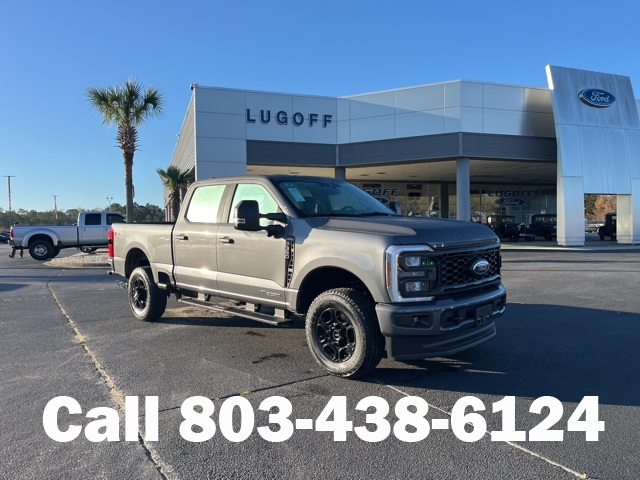 2025 Ford F-350 Super Duty XL's photo