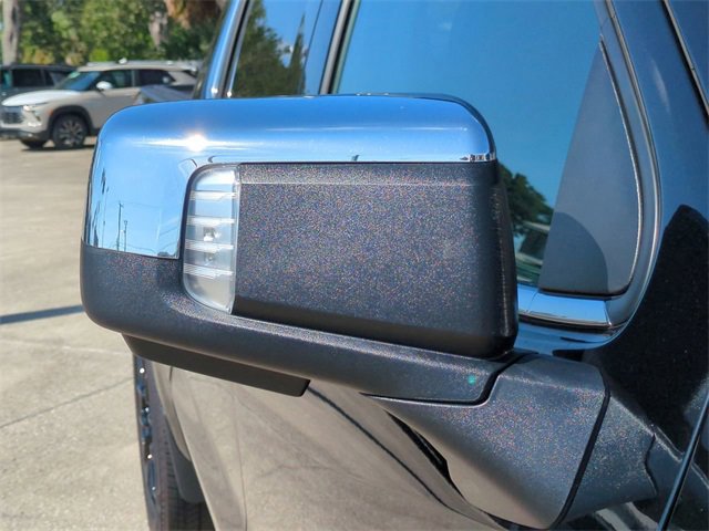 2025 Chevrolet Silverado 1500 LTZ photo 11