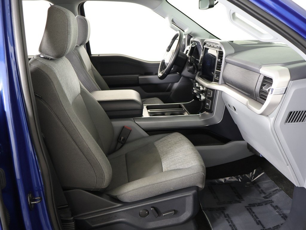 2022 Ford F-150 XLT photo 28