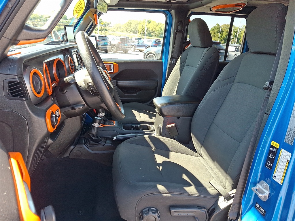 2021 Jeep Gladiator Sport photo 11