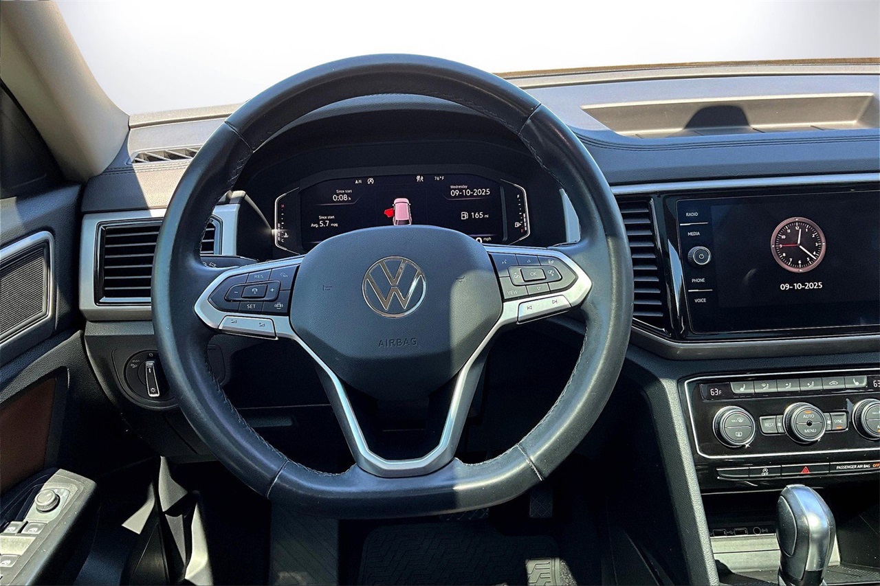 2021 Volkswagen Atlas SEL photo 10