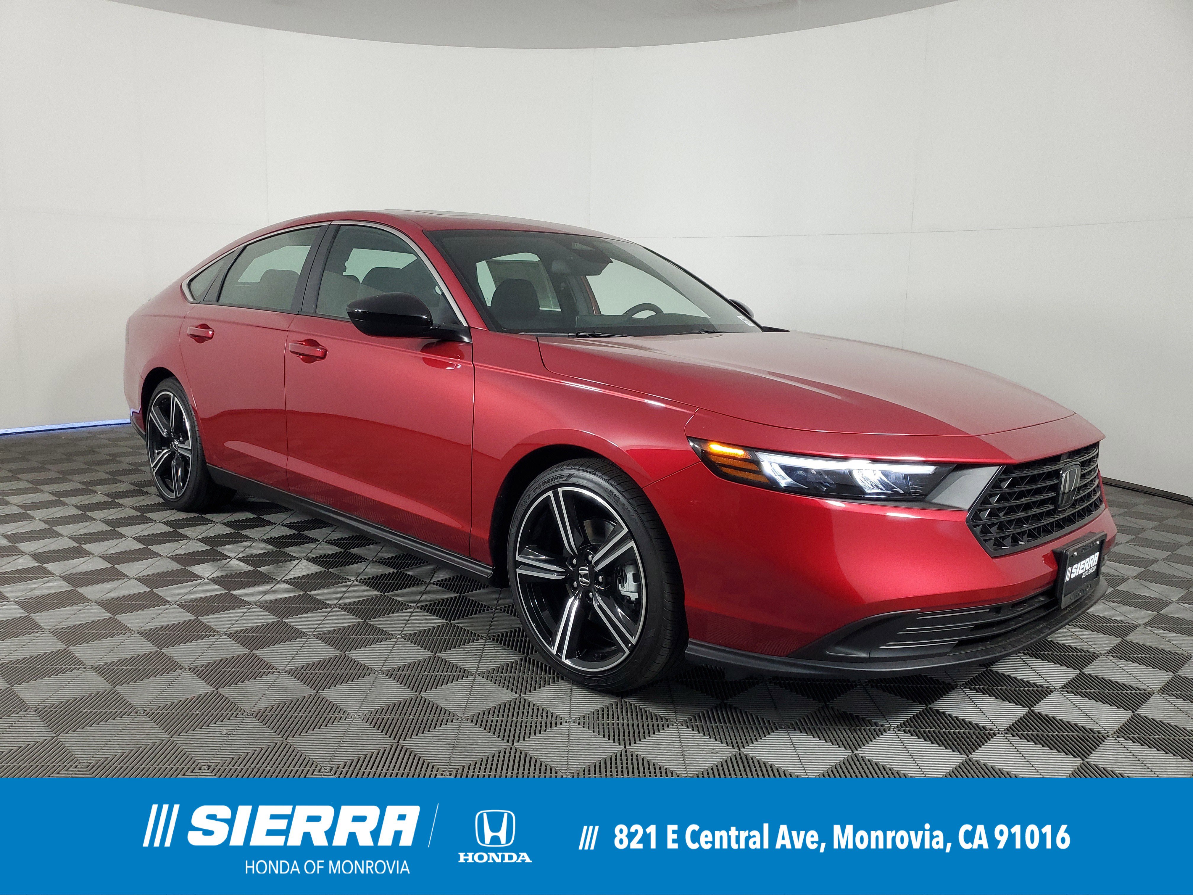 2025 Honda Accord Hybrid Sport's photo