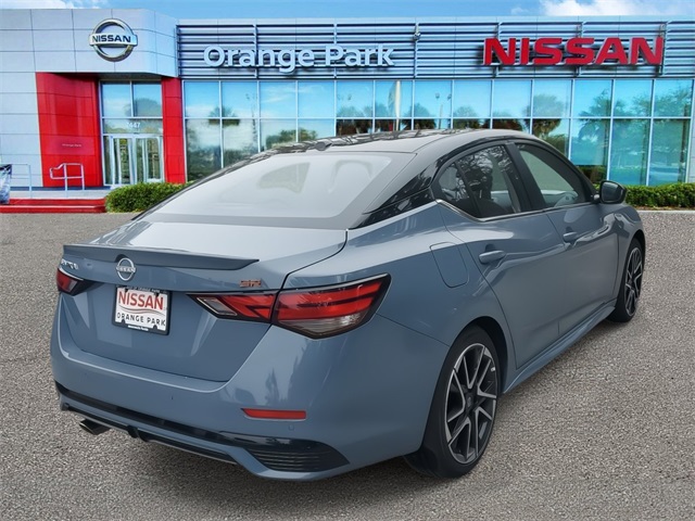 2025 Nissan Sentra SR photo 2