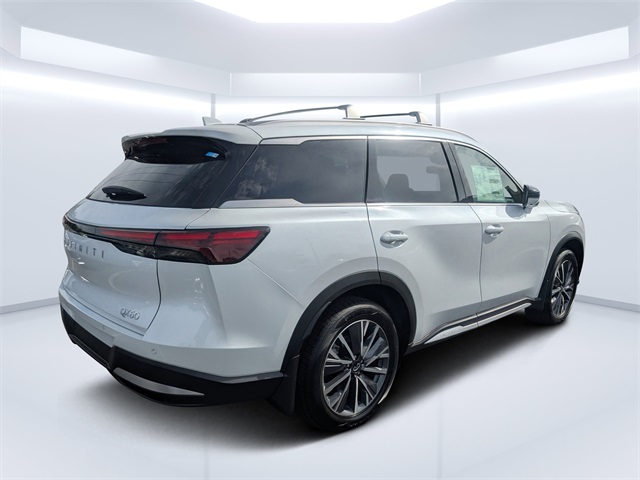 2026 Infiniti QX60 Luxe photo 2