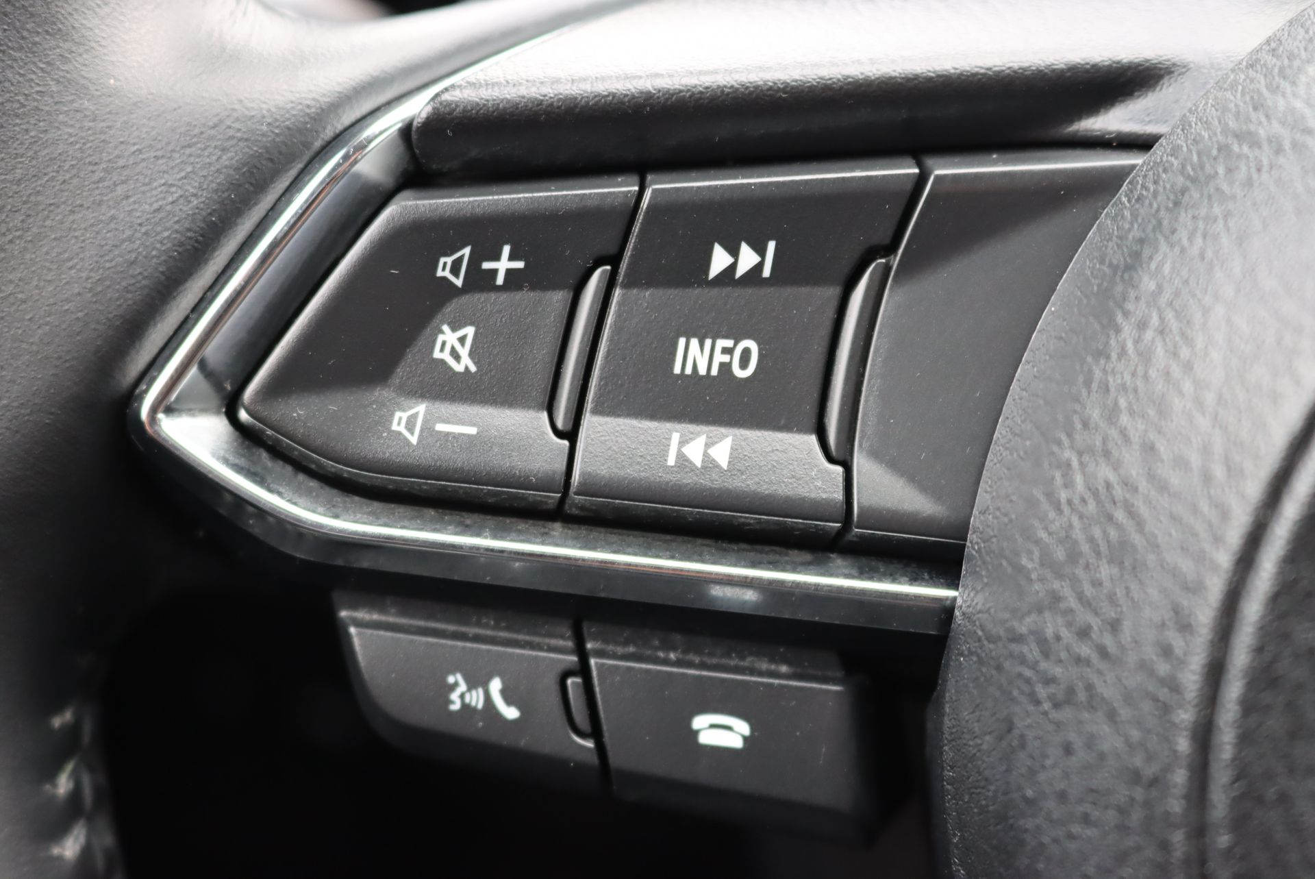 2023 Mazda CX-5 2.5 S Premium photo 9
