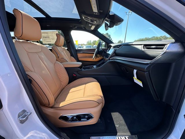 2025 Jeep Grand Cherokee L Summit photo 26