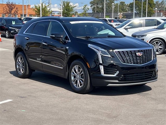 2022 Cadillac XT5 Premium Luxury photo 3