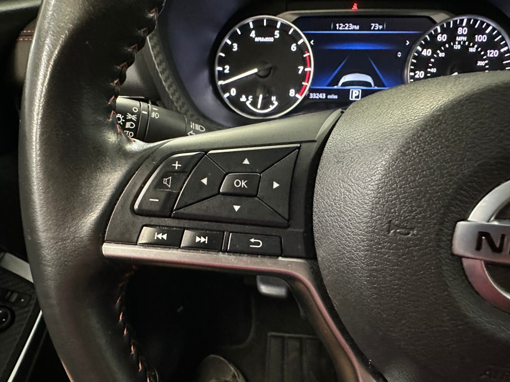 2022 Nissan Sentra SR photo 6