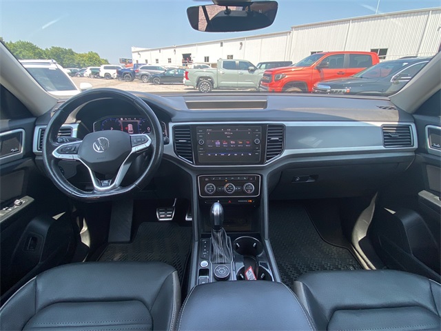 2021 Volkswagen Atlas V6 SEL Premium R-Line photo 18