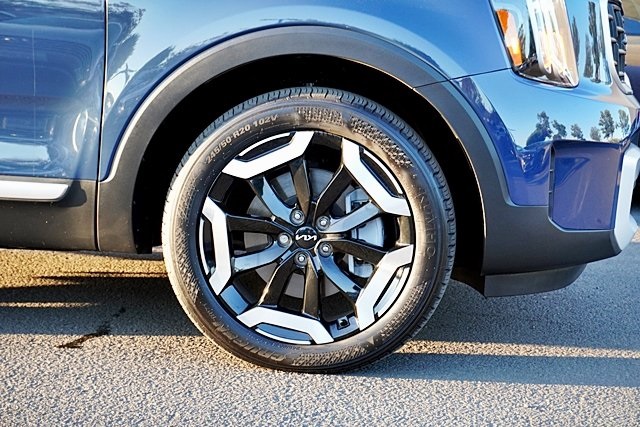 2025 Kia Telluride S photo 6