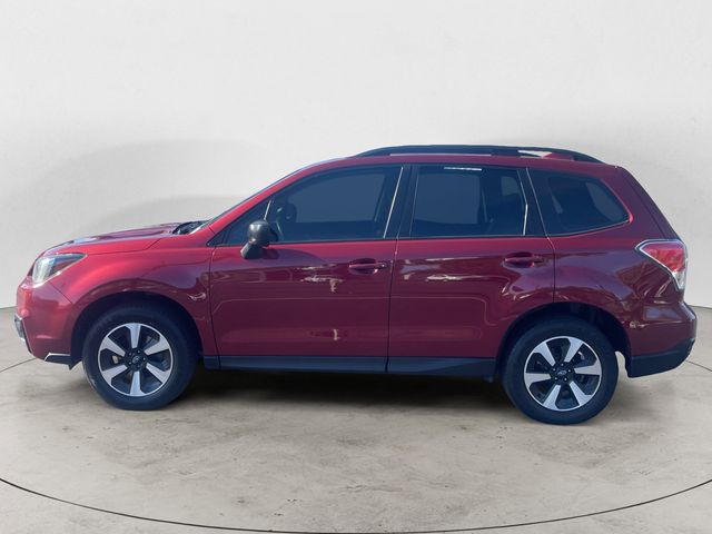 2017 Subaru Forester 2.5i photo 2