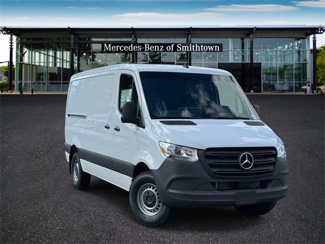 2026 Mercedes-Benz Sprinter Cargo Van Base's photo