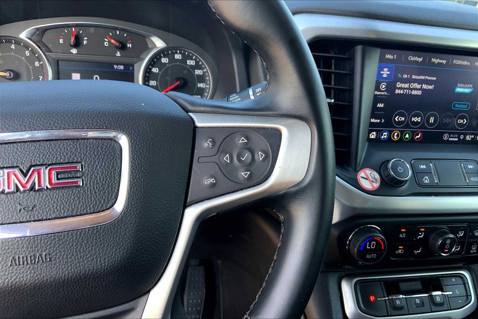 2023 Gmc Acadia SLT photo 22