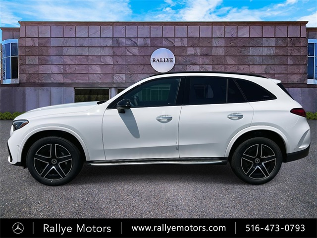 2025 Mercedes Benz GLC 300 4MATIC photo 3