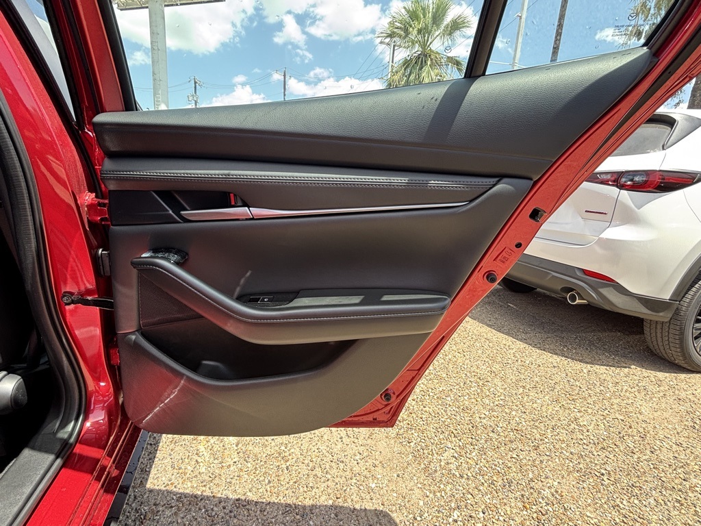 2025 Mazda Mazda3 2.5 Select Sport Base photo 19