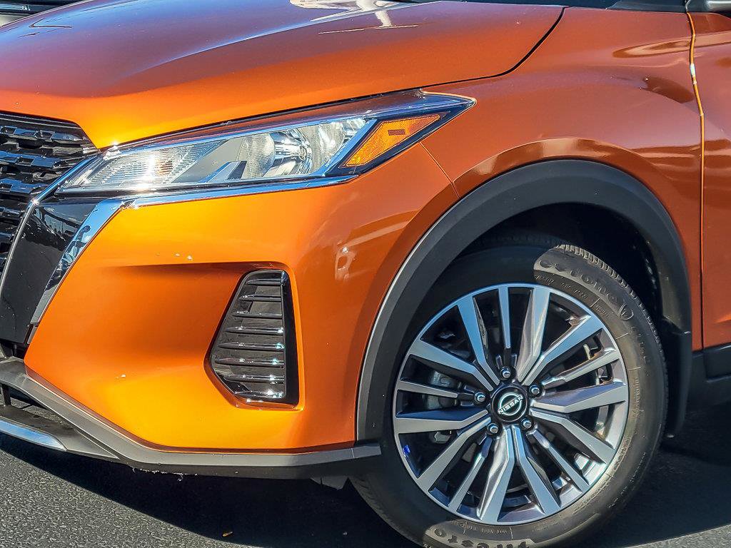 2023 NISSAN KICKS - Image 3
