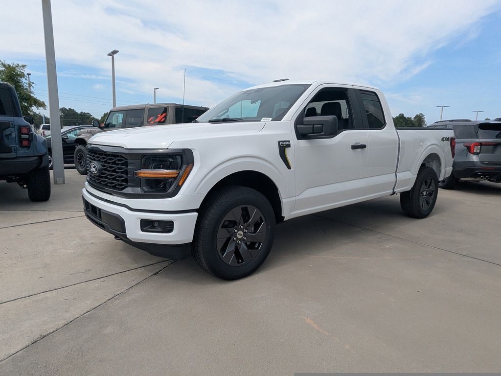 2025 Ford F-150 STX photo 6