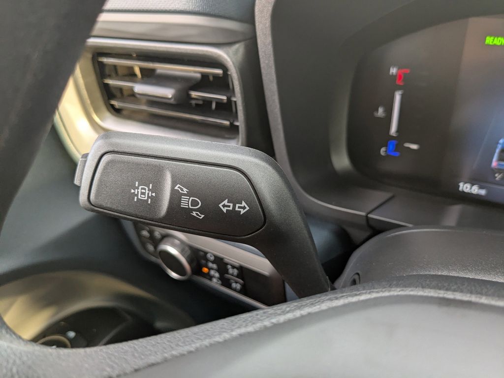 2025 Ford Maverick XL photo 26