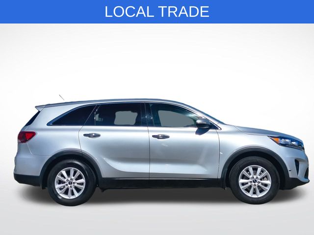 2019 Kia Sorento L photo 2