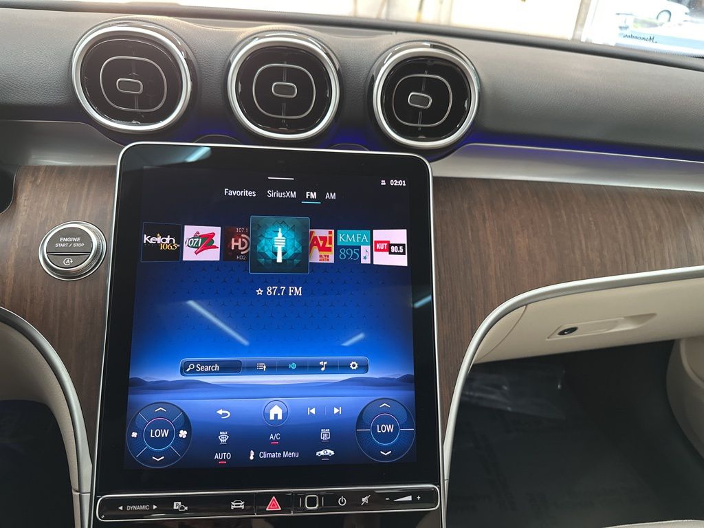 2025 Mercedes Benz C 300 photo 14
