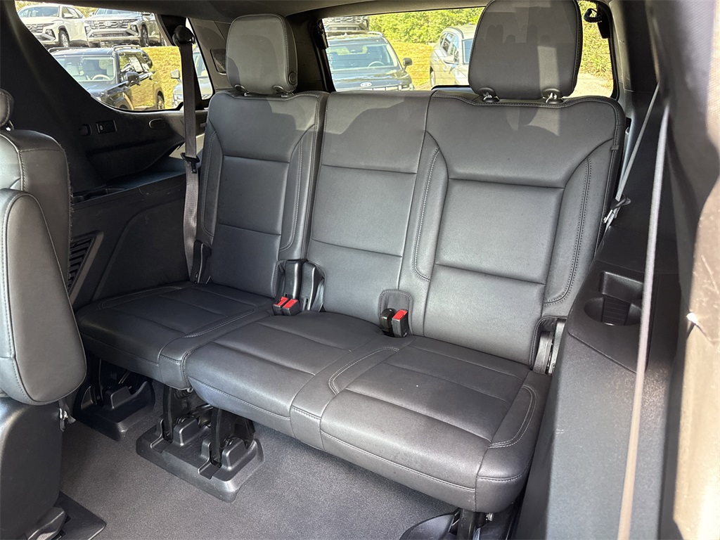 2023 Chevrolet Tahoe LT photo 14