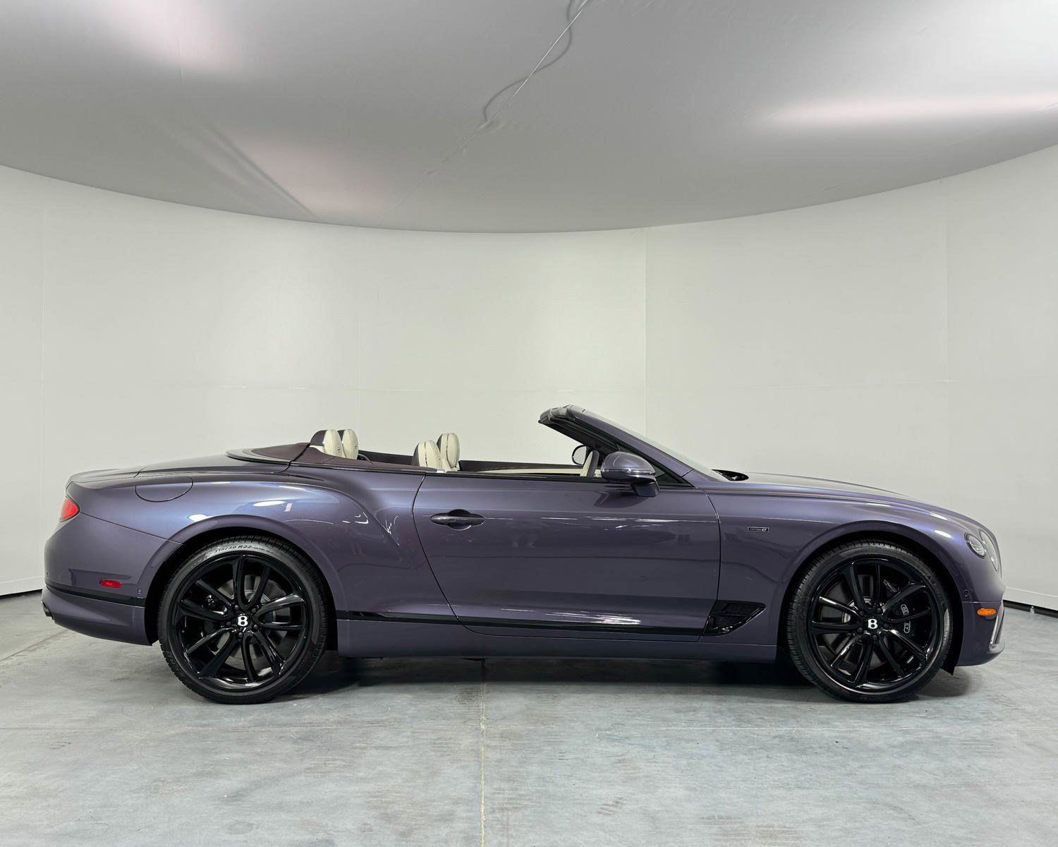 2024 Bentley Continental photo 5