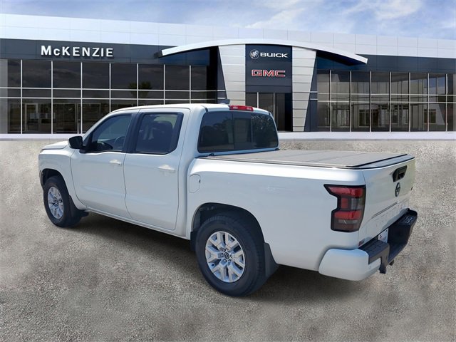 2022 Nissan Frontier SV photo 3