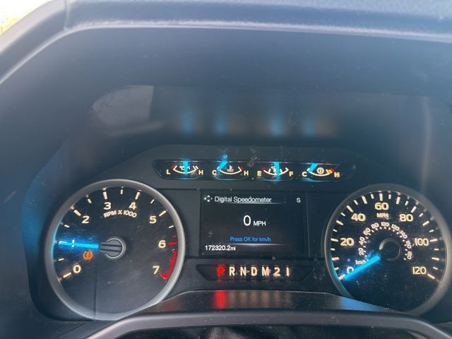 2016 Ford F-150 XLT photo 11