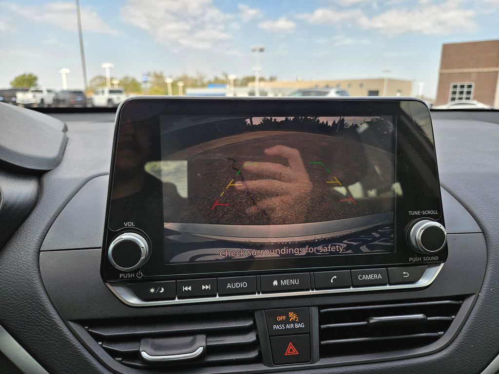 2020 Nissan Altima 2.5 S photo 13