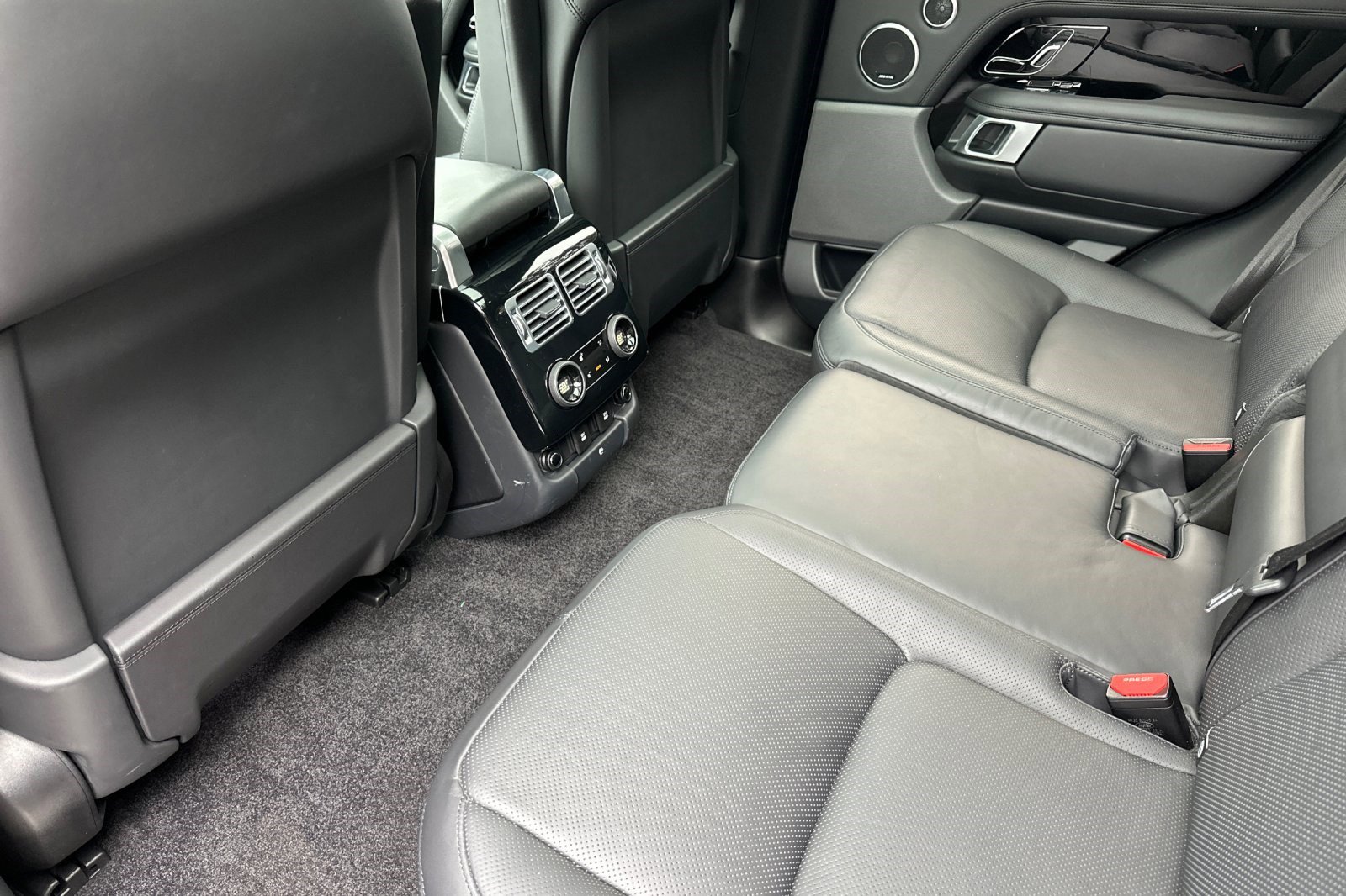 2021 Land Rover Range Rover HSE Westminster Edition photo 24
