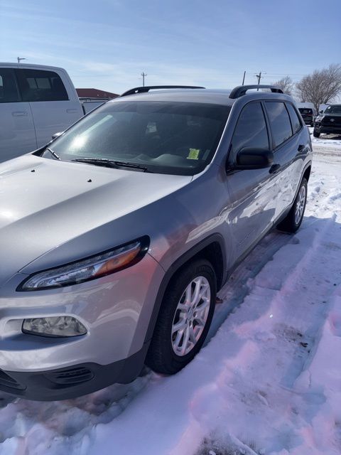 2017 Jeep Cherokee Sport