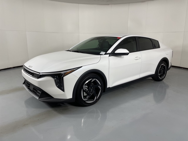 2025 Kia K4 EX photo 4