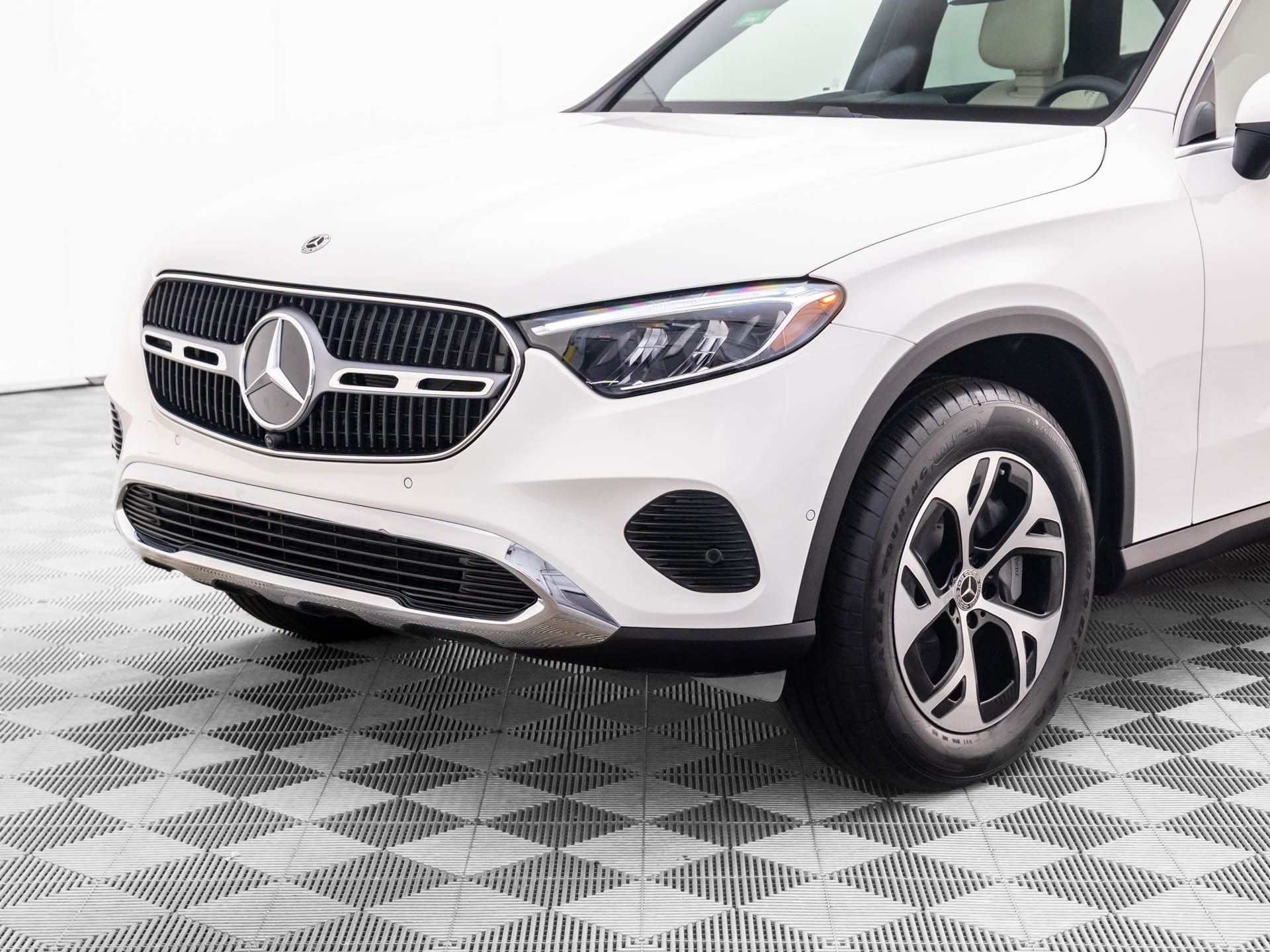 2026 Mercedes Benz GLC 350e 4MATIC photo 34