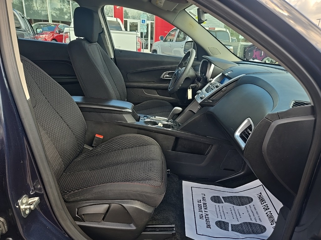 2015 Chevrolet Equinox LS photo 21