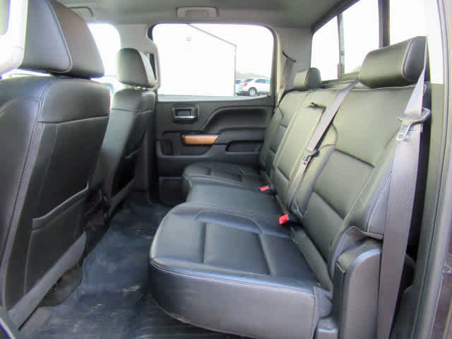 2016 Chevrolet Silverado 1500 LTZ photo 4