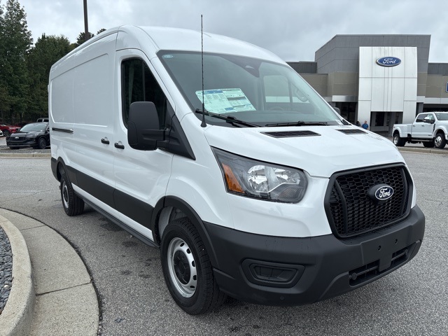 2026 Ford Transit Cargo photo 2