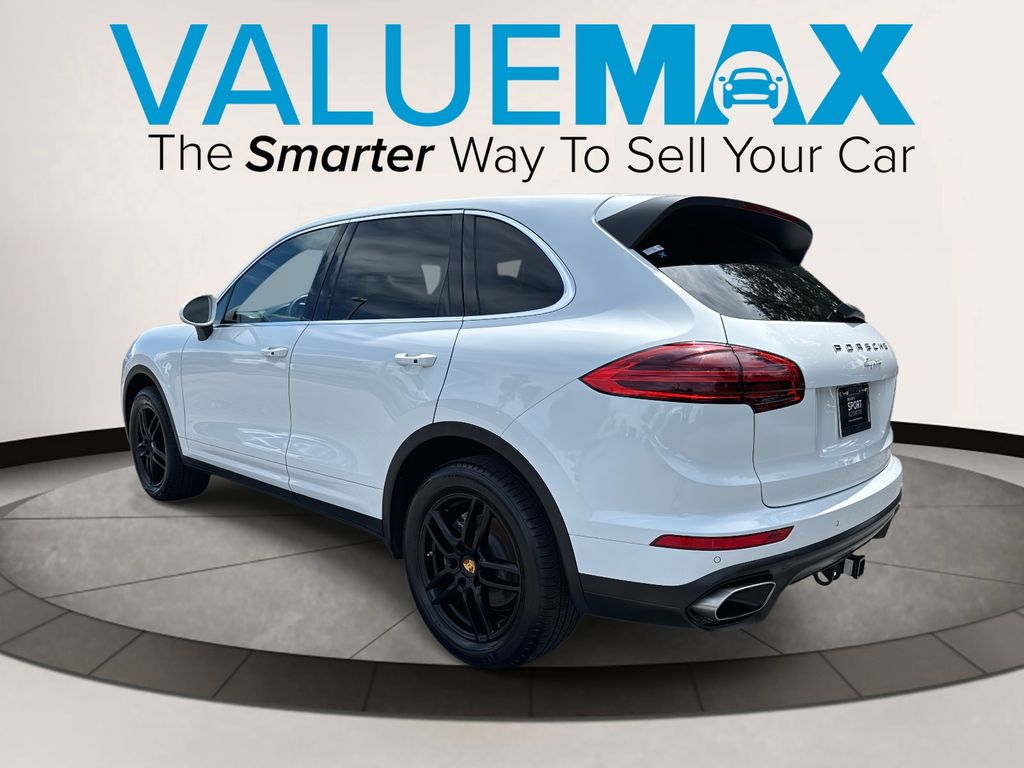 2016 Porsche Cayenne Base photo 5