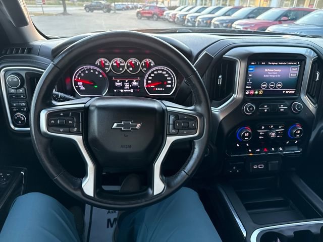 2021 Chevrolet Silverado 1500 RST photo 12