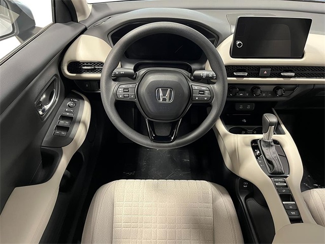 2026 Honda HR-V LX photo 13