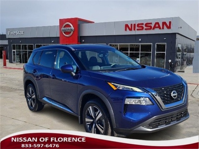 2023 Nissan Rogue SL's photo