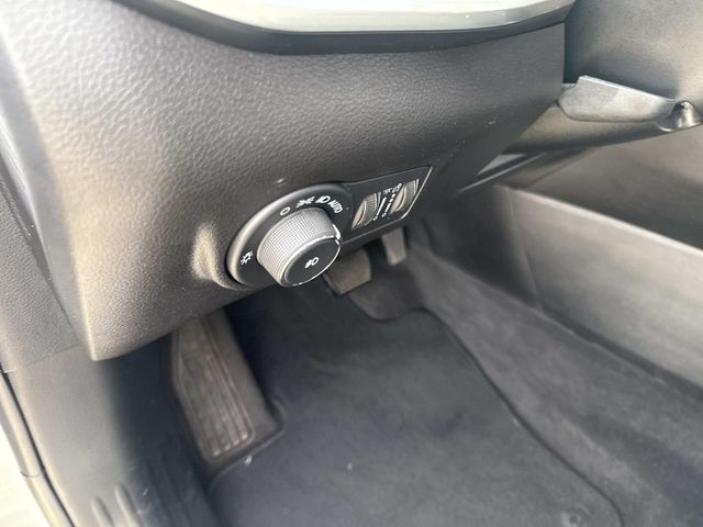 2024 Jeep Compass Latitude photo 14