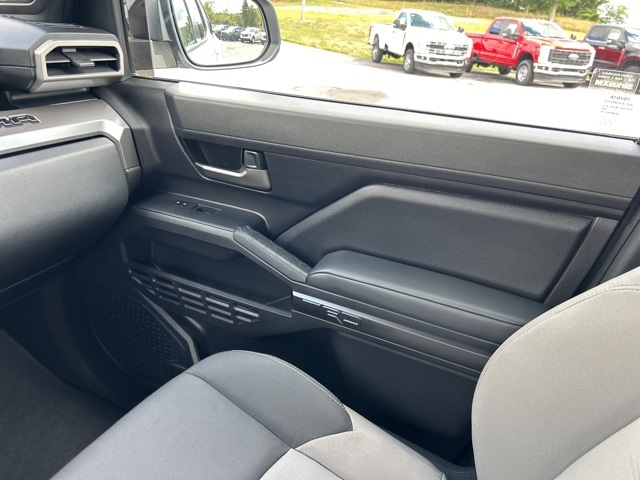 2024 Toyota Tacoma TRD Sport photo 29
