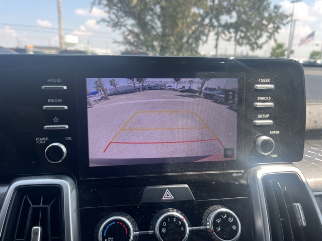 2021 Kia Sorento LX photo 12