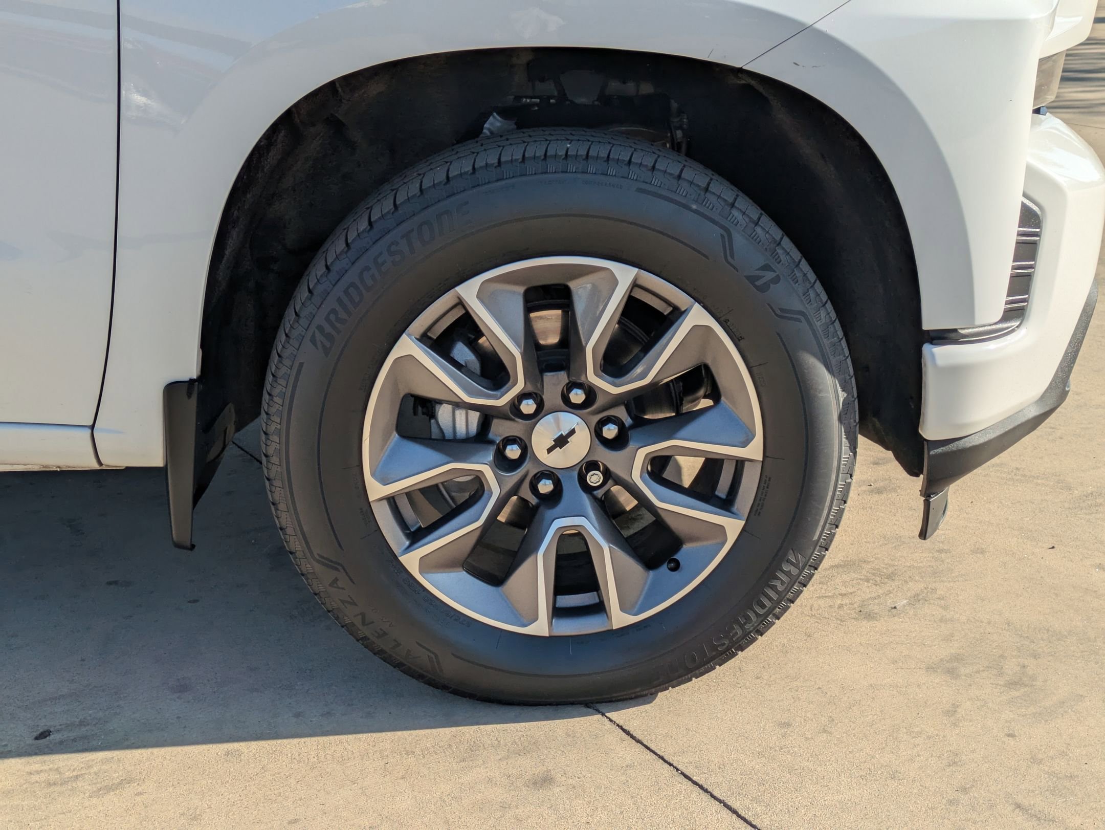 2020 Chevrolet Silverado 1500 RST photo 30